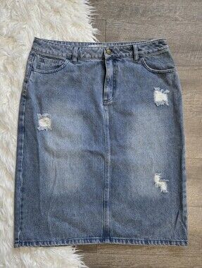 The Main Street Exchange Cotton Denim Distressed Medium Blue Pencil Skirk